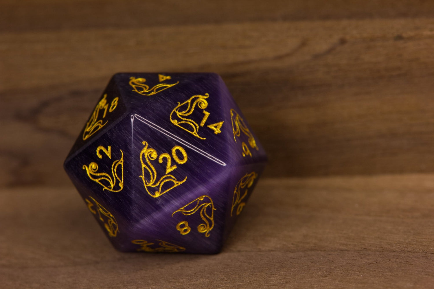 Art Nouveau Purple Catseye Dice - Summit Dice