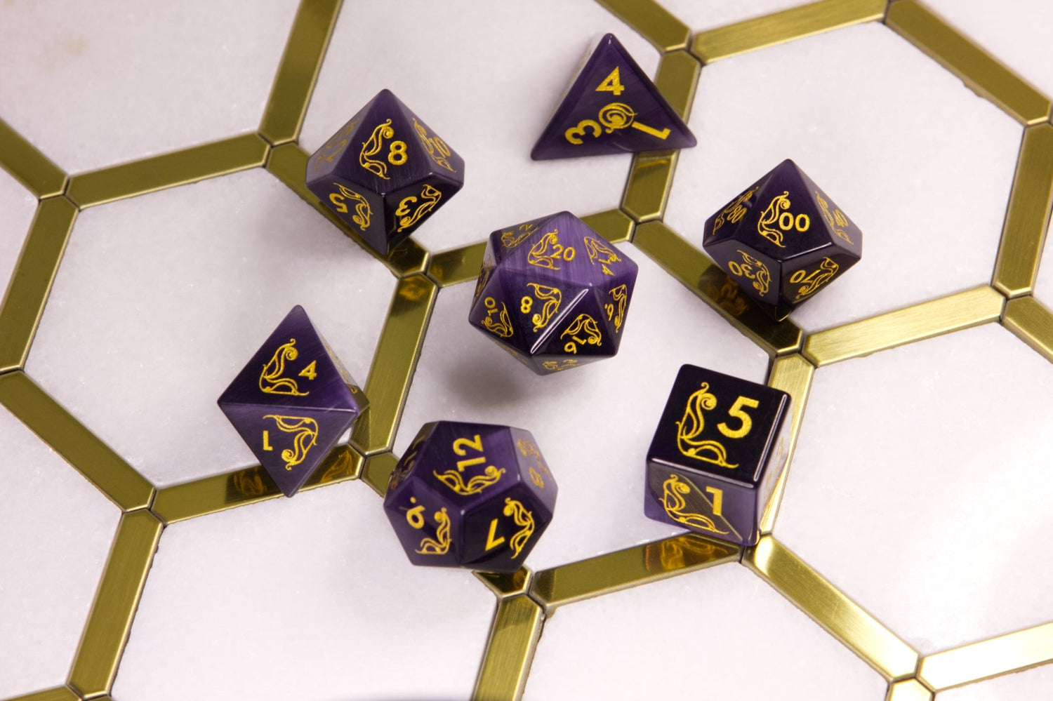 Art Nouveau Purple Catseye Dice - Summit Dice
